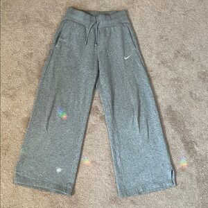 Nike wide leg Heather Gray Joggers